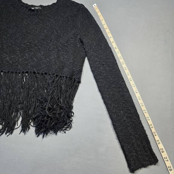 Fate by LFD Black Fringe Sweater Knit Open Slit Back Long Sleeves Women's Size M - Picture 7 of 10